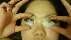cum in eye
