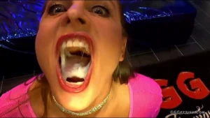 Sexy Susi gets gangbang, anal cumshots and bukkake